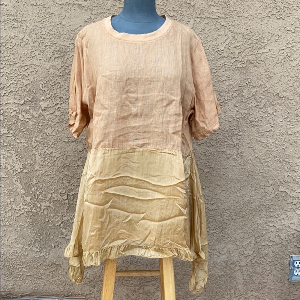 NORDSTROM TWO TEXTURED BLOUSE